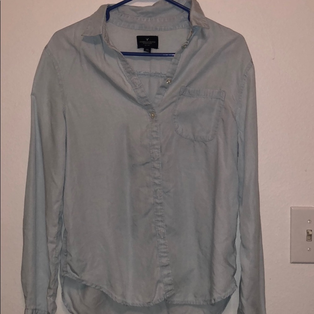 American Eagle Light Denim Button Down - Picture 1 of 4